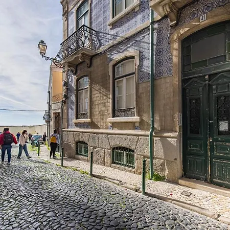 Castelo Design Aparment W/ Balcony & Super View By Lovelystay شقة *