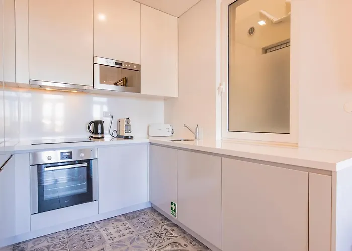 Castelo Design Aparment W/ Balcony & Super View By Lovelystay شقة Lisboa