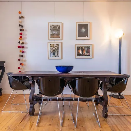 דירה Castelo Design Aparment W/ Balcony & Super View By Lovelystay ליסבון