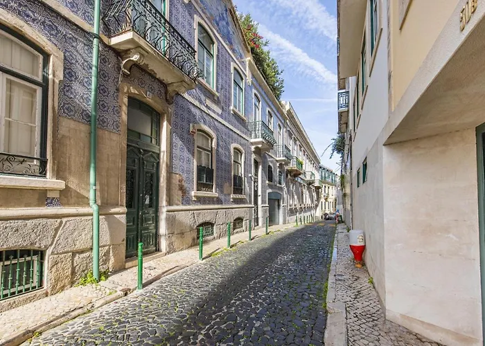 Castelo Design Aparment W/ Balcony & Super View By Lovelystay Διαμέρισμα *